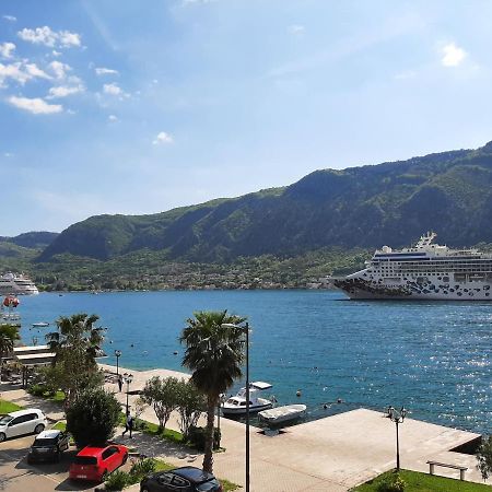 Appartamento Luxury Flat With Amazing View Ines Cattaro Esterno foto